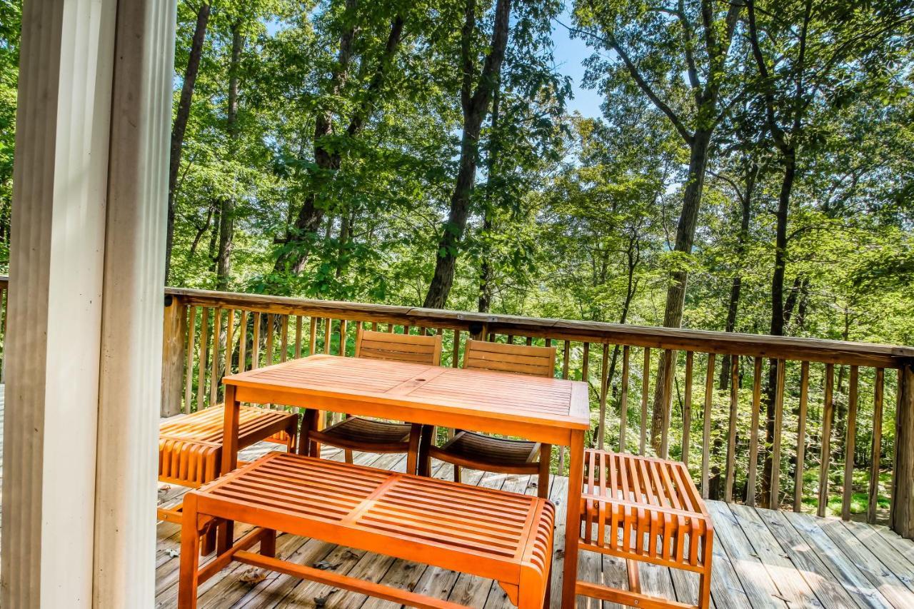 Doe Heights Chalet Batesville Exterior photo
